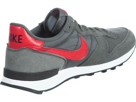 nike internationalist schuhe schwarz grau rot|Nike internationalist kleidung.